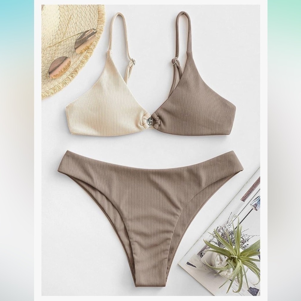NWT ZAFUL Ribbed O-Ring String Bikini Cheeky Thong Swimwear  size small